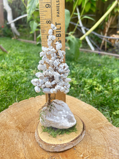 "Howie" Wintery fur tree with howlite chip beads